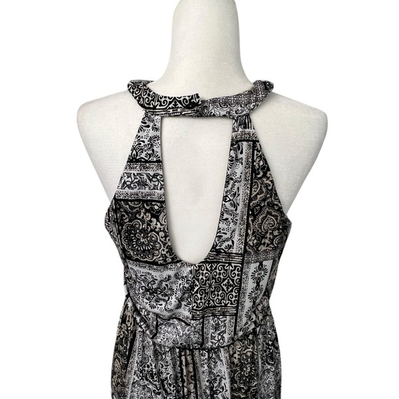 Three Pink Hearts Black and White Halter Maxi Sundress - Picture 7 of 16